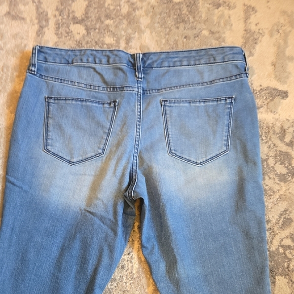 Universal Thread Mid Rise Jeggings - Picture 4 of 6